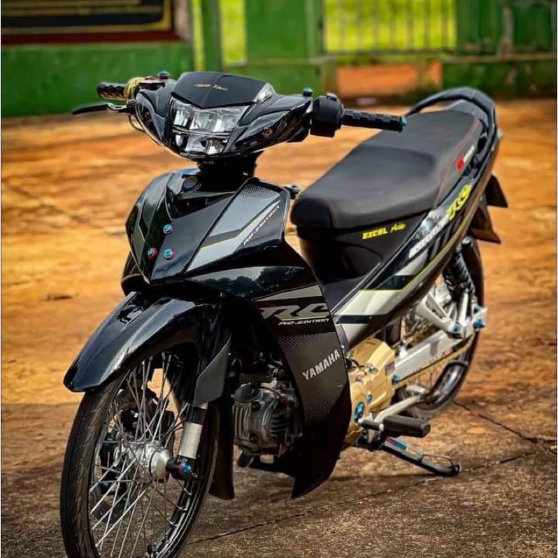 Dàn áo sirius RC 2017 &2018 màu đen bóng tem kiểu đẹp giá sinh viên❤️