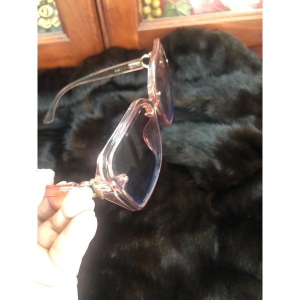 Kính nữ thời trang hàng si tuyển