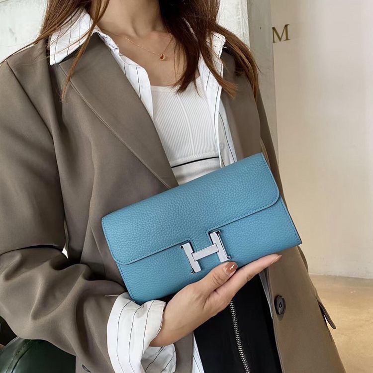 Ví Da Bò HERMES 2023 Dáng Dài Có Khóa Cài Dễ Phối Đồ