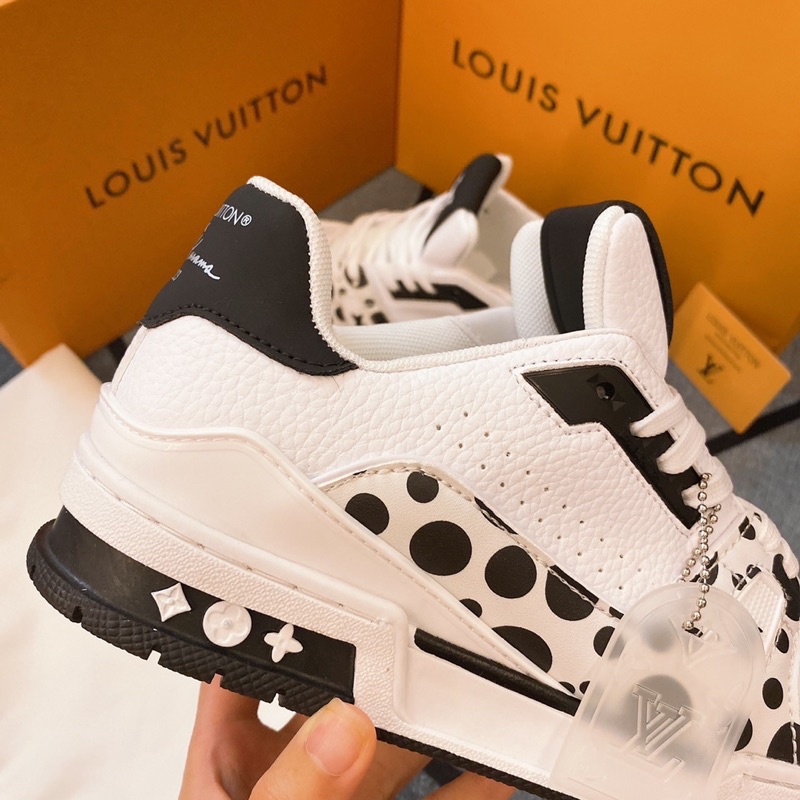 GIÀY L’V TRAINER BÒ SỮA LAI AU SC