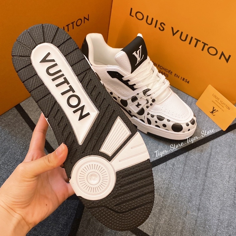 GIÀY L’V TRAINER BÒ SỮA LAI AU SC