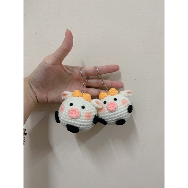 Móc khoá bò sữa bằng len handmade