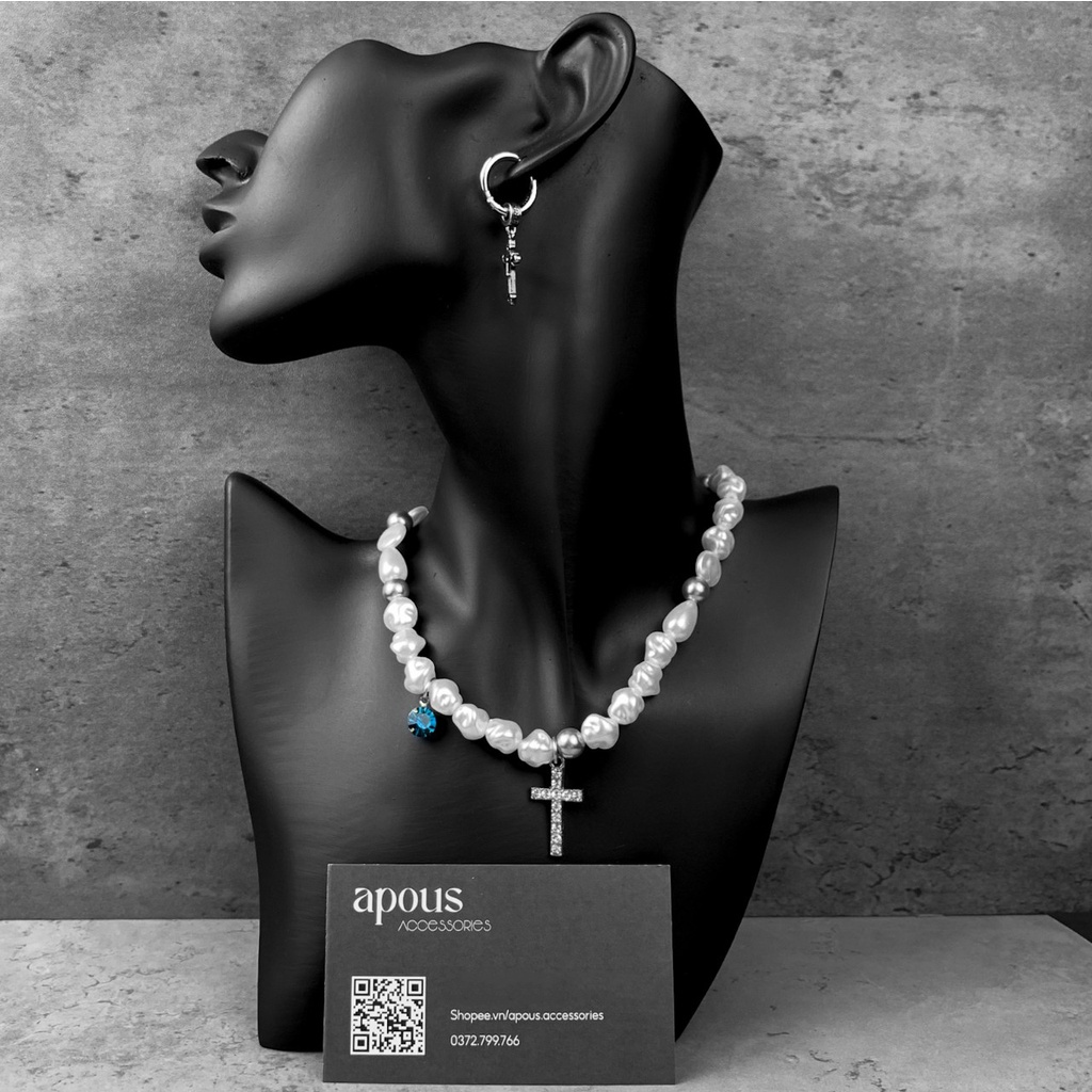 Dây chuyền nam nữ Ngọc trai nhân tạo mặt Thánh giá đính đá DC014 - Thép Titan - Phụ kiện trang sức Unisex Apous
