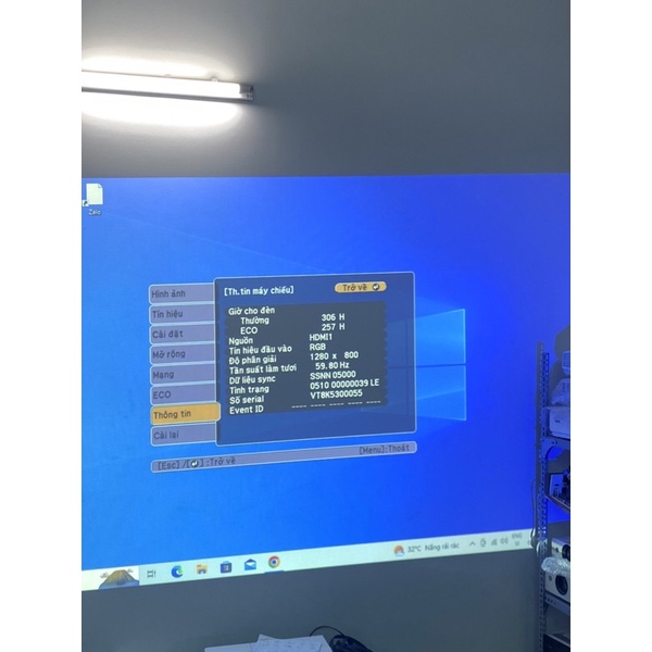 Máy chiếu Nhật Epson EB-950WH mới 95%