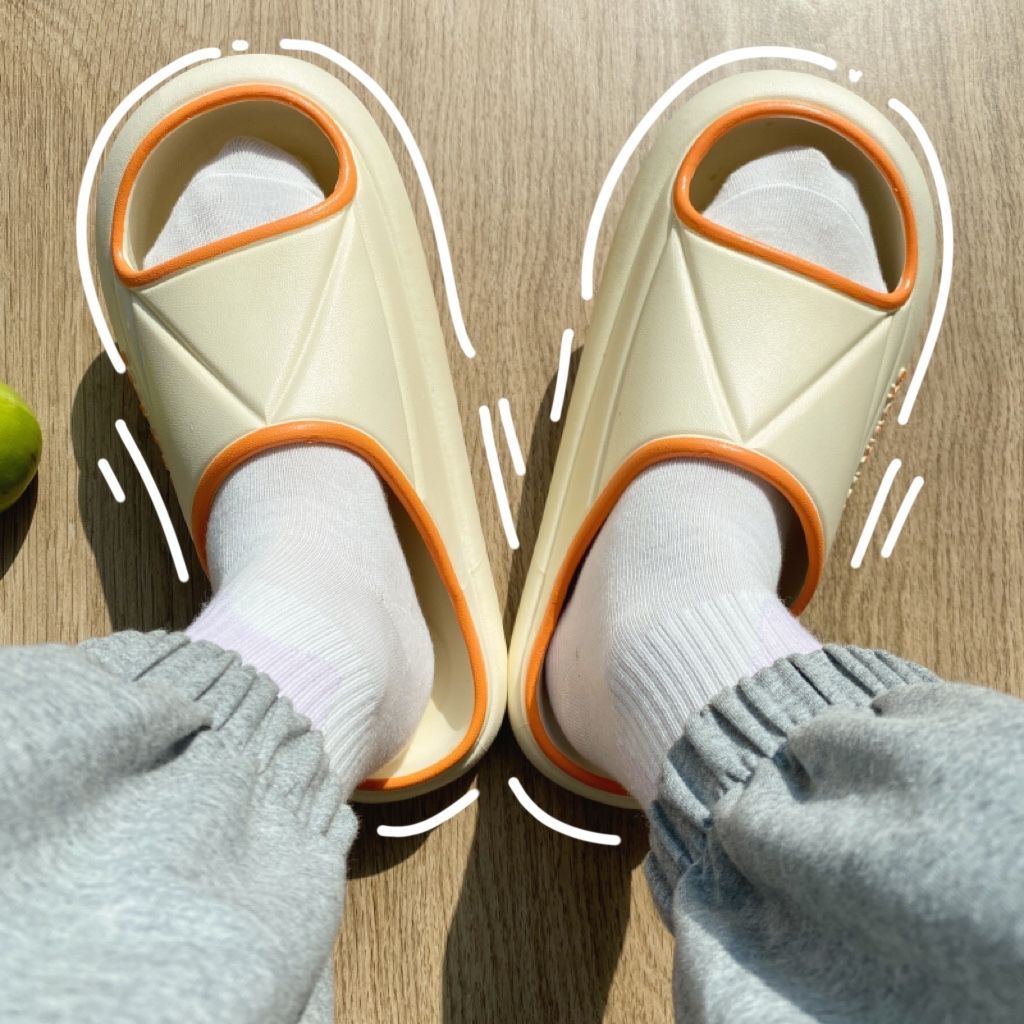 Dép Đi Trong Nhà Đế Dày Mềm Mại Chống Trượt Thời Trang Mùa Hè Cho Học Sinh