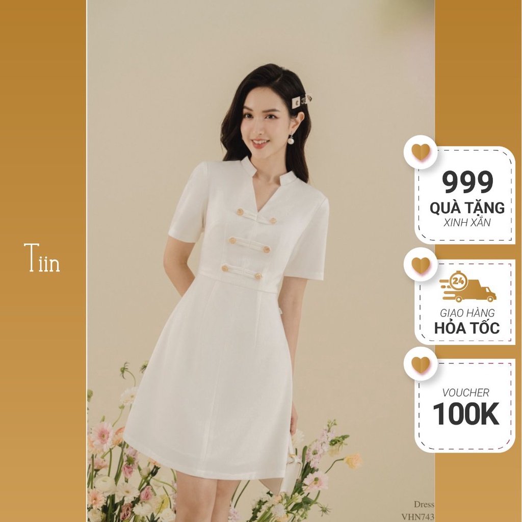 Váy cổ tàu xẻ V nẹp đính khuy TIINSTORE VHN743