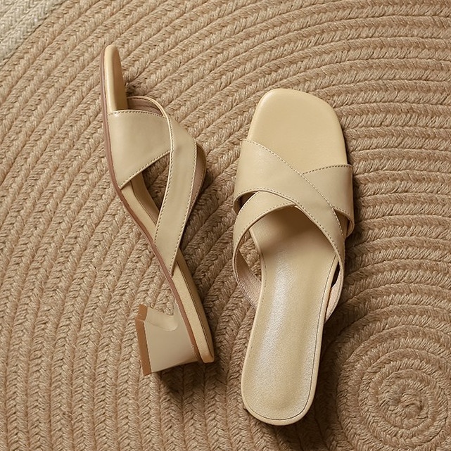 Sandal Hở Ngón Đế Dày Quai Chéo Bằng Da Mềm Phong Cách Cổ Điển Thời Trang Cho Nữ