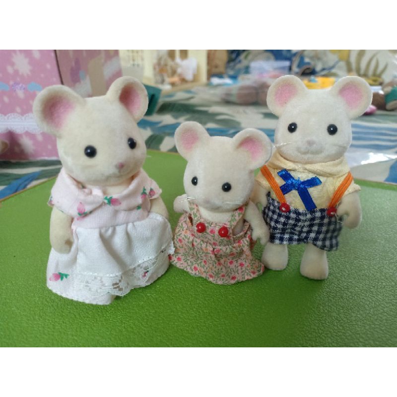 gia đình chuột Sylvanian