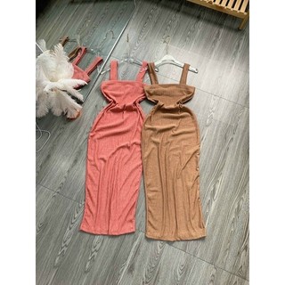 Đầm xốp 2 dây body xẻ tà