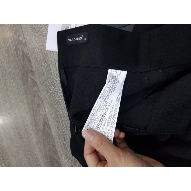 Chân váy dáng dài