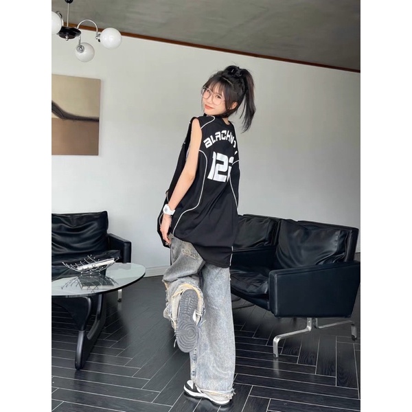 Tanktop BLACH đen trắng