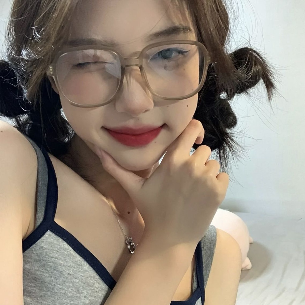 Mắt Kính Gọng Lớn Phong Cách Hàn Quốc Nhẹ Nhàng Cho Nữ