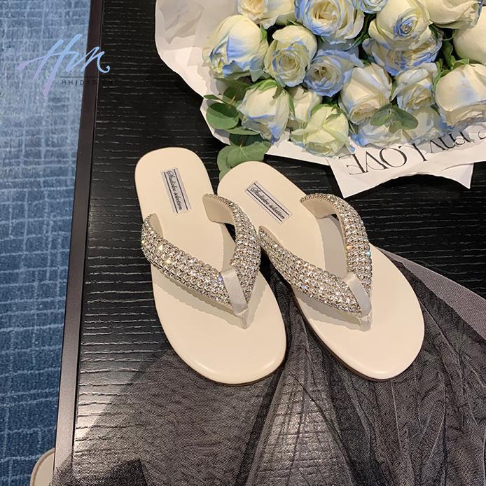 Dép Xỏ Ngón Đính Đá Thiết Kế Đơn Giản Thoải Mái Thời Trang Mùa Hè 2023 Cho Nữ