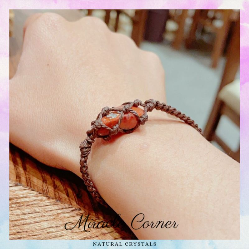 Vòng tay Red Jasper macrame