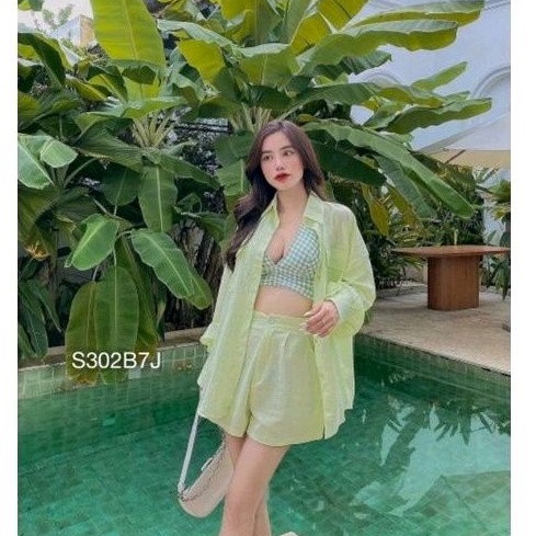 Set Bộ 3 Món Đi Biển Áo Bra Caro Cổ Yếm Kèm Áo Sơ Mi Xanh Túi Hộp Dáng Rộng Mix Quần Đùi Phong Cách Sexy Gợi Cảm