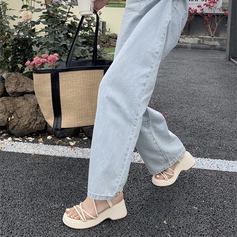 Giày sandals đế xuồng phối dây chéo