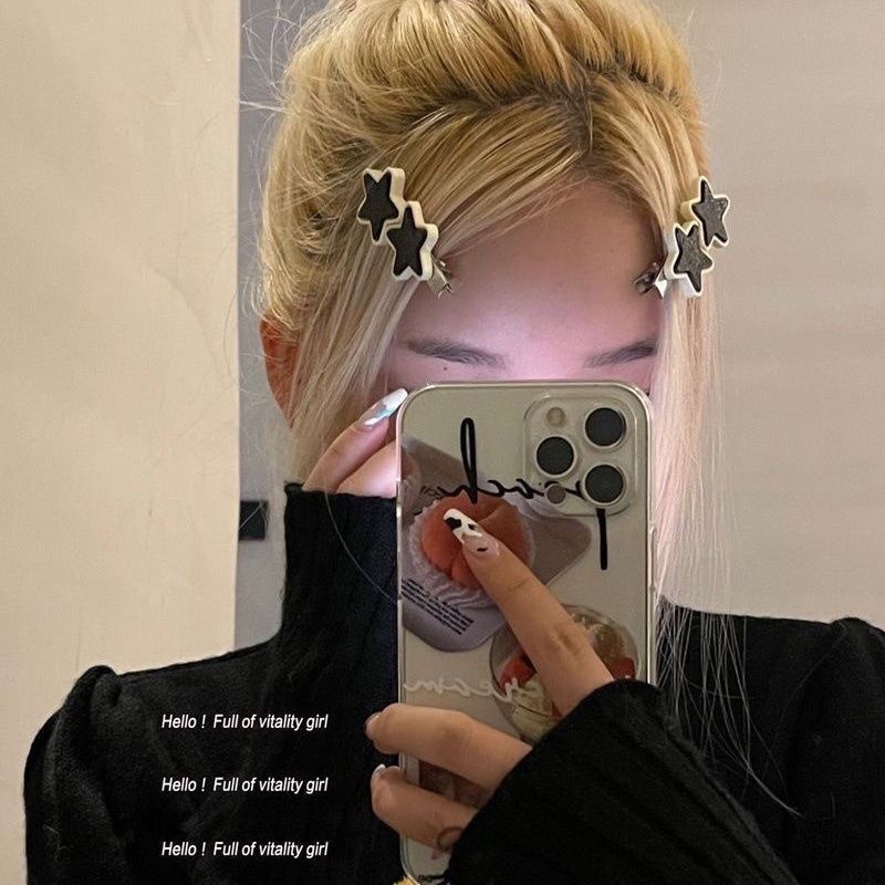 Kẹp Tóc Ngôi Sao Năm Cánh Màu Trắng Đen Y2K