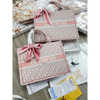 Túi xách du lịch và công sở ( ảnh sho tự chụp)