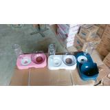 Bát ăn cho mèo chó thú cưng có đế chống lật chống gù và bình nước tự động bằng nhựa hình tai