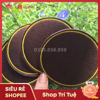 Đặt đế lót cốc bằng vải, miếng kê cốc vải nỉ màu nâu dùng cho quán cafe thấm hút nước tốt, kê cốc có sẵn