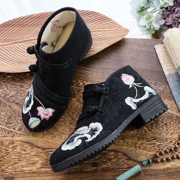 Giày Boot Cổ Ngắn Lót Nhung Cotton Thêu Họa Tiết Phong Cách Dân Tộc Trung Hoa Mới