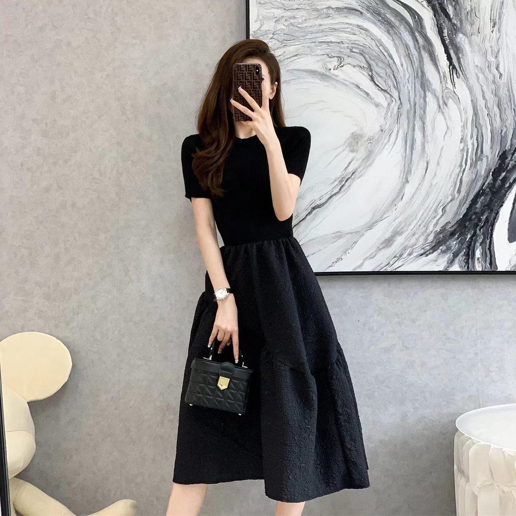 Đầm Đen Dáng Ôm Phong Cách Pháp Thời Trang Mùa Hè Cho Nữ