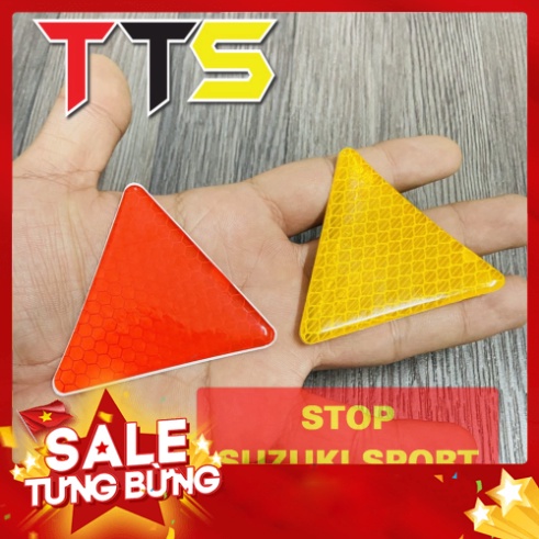 (SALE) ( SUZUKI SPORT ) Tem logo tam giác phản quang dán đuôi dè phong cách xì po, chất liệu nhựa nổi vân tổ ông - TTSh