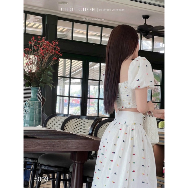 Sét Áo Yếm Hoa Nhí Kèm Chân Váy Xoè Maxi Du Lịch Hè 2023 GKT (HỎA TỐC) | BigBuy360 - bigbuy360.vn