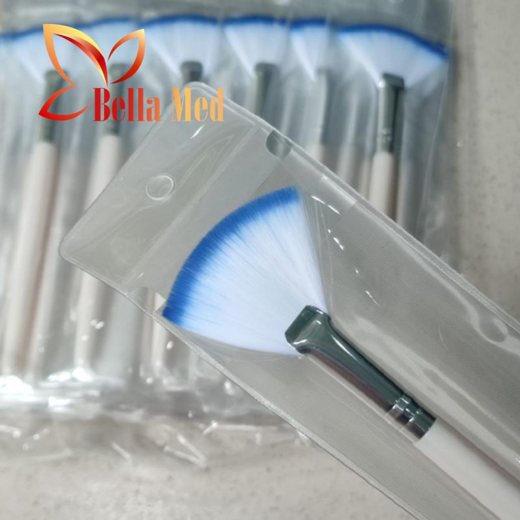 Cọ nhựa peel mặt, peel body 15cm tán xòe lớn và cọ peel 19cm tán mỏng chuyên dụng cho spa