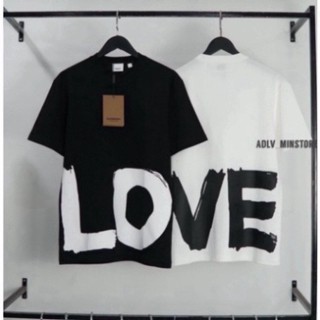  Áo thun tay lỡ Burberry nam nữ chữ LOVE 5D Áo phông đôi đẹp Burberry LOVE phong cách Luxury đen trắng vải cotton AT2 