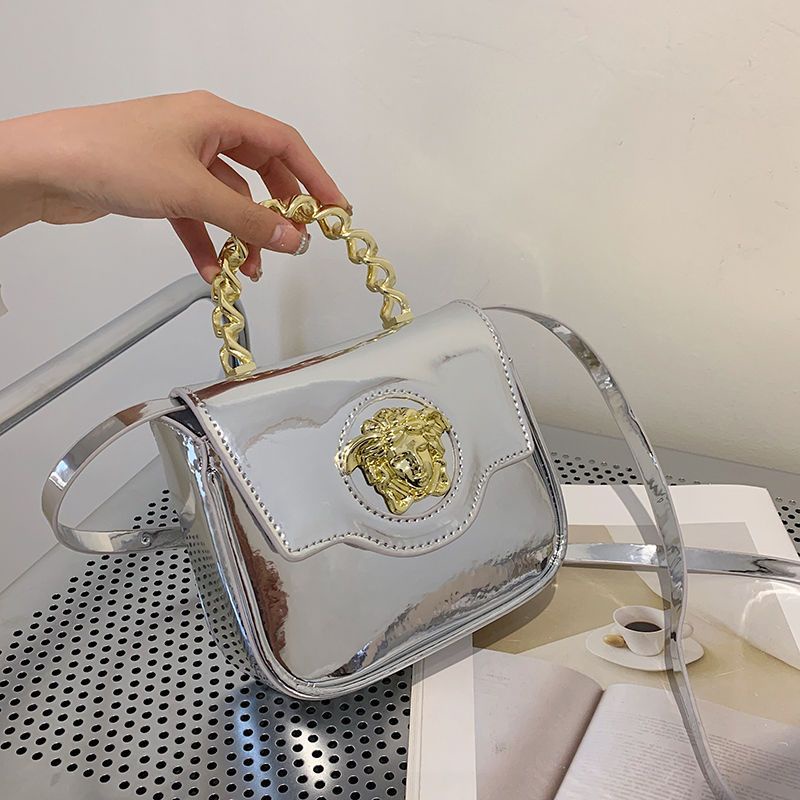 Túi Xách Da Bóng Hình Vuông Nhỏ Màu Bạc Thời Trang Hàn Quốc 2023 Cho Nữ