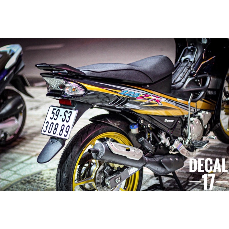 Tem xe YAZ tem chế