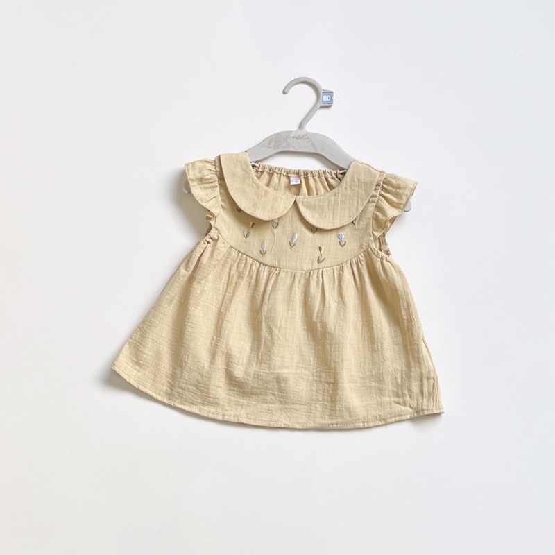 Áo cộc tay cổ sen thêu hoa xuất Nhật vải thô mềm mát size 18m-2,5 tuổi