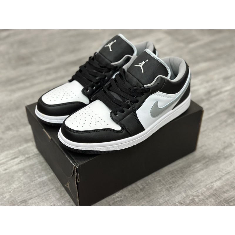 Giày Jordan 1 Smoke Grey V3 | Good Quality
