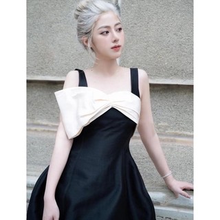 Váy tiểu thư cực sang