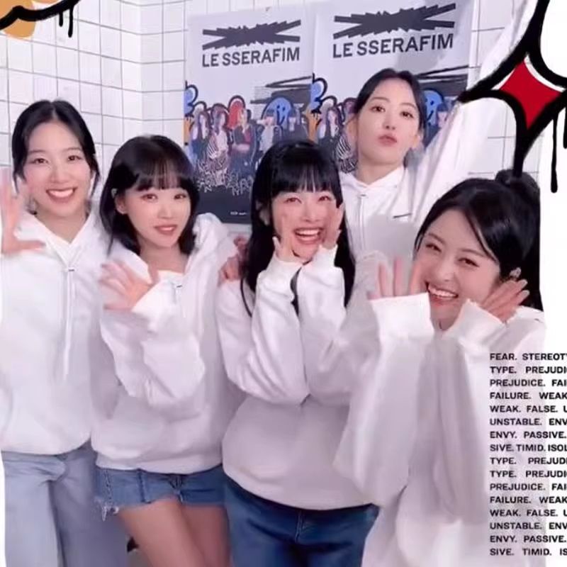 Áo hoodie fanmeeting LE SSERAFIM - FEARNADA