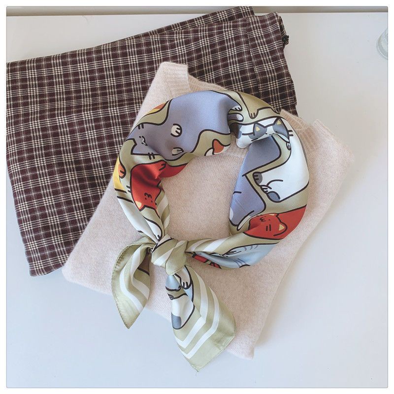 Khăn Quàng Cổ Lụa Hình Vuông In Chữ Mèo Kiểu Hàn Quốc Đa Năng Cho Nữ