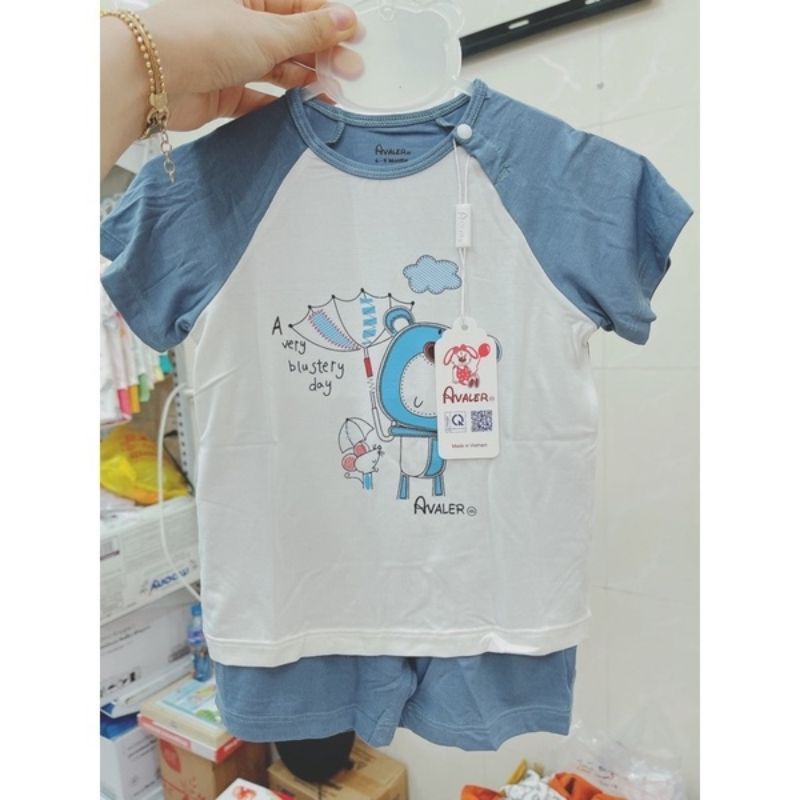 Bộ Avaler sợi tre cài vai hoạ tiết nhiều màu