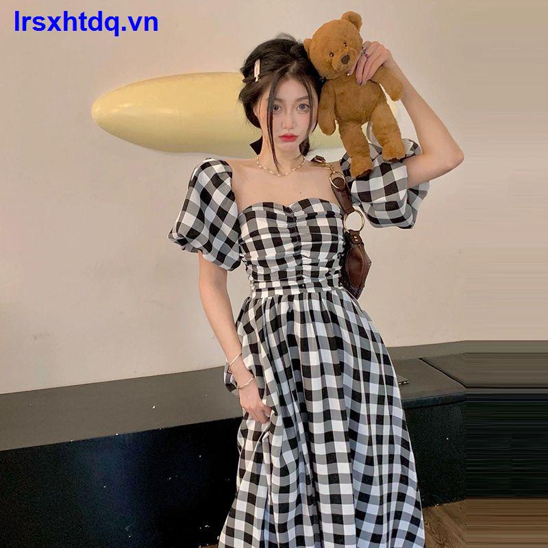 Đầm Dài Tay Phồng Họa Tiết Sọc Caro Phong Cách Hepburn Cao Cấp