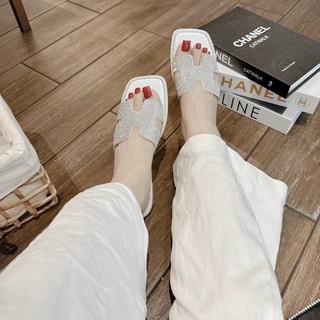 dép bệt đá