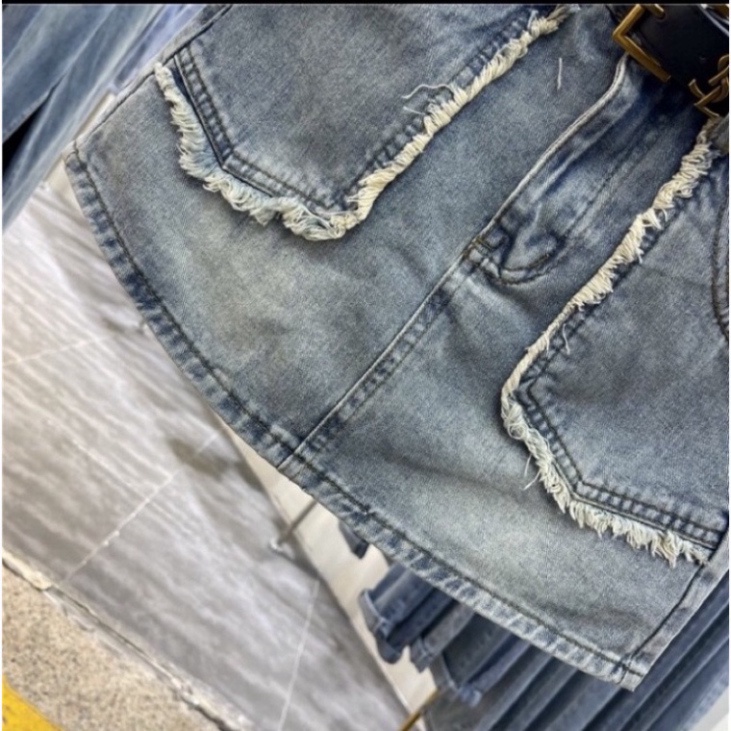 Chân váy jeans túi nhọn viền cắt tua siêu xinh ảnh cận chất Win boutique Hot Trend | BigBuy360 - bigbuy360.vn