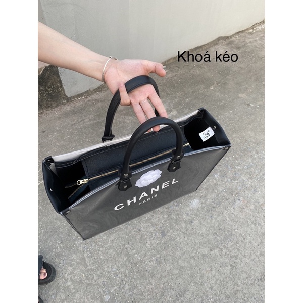 Túi giấy hãng custom size42 có khoá kéo