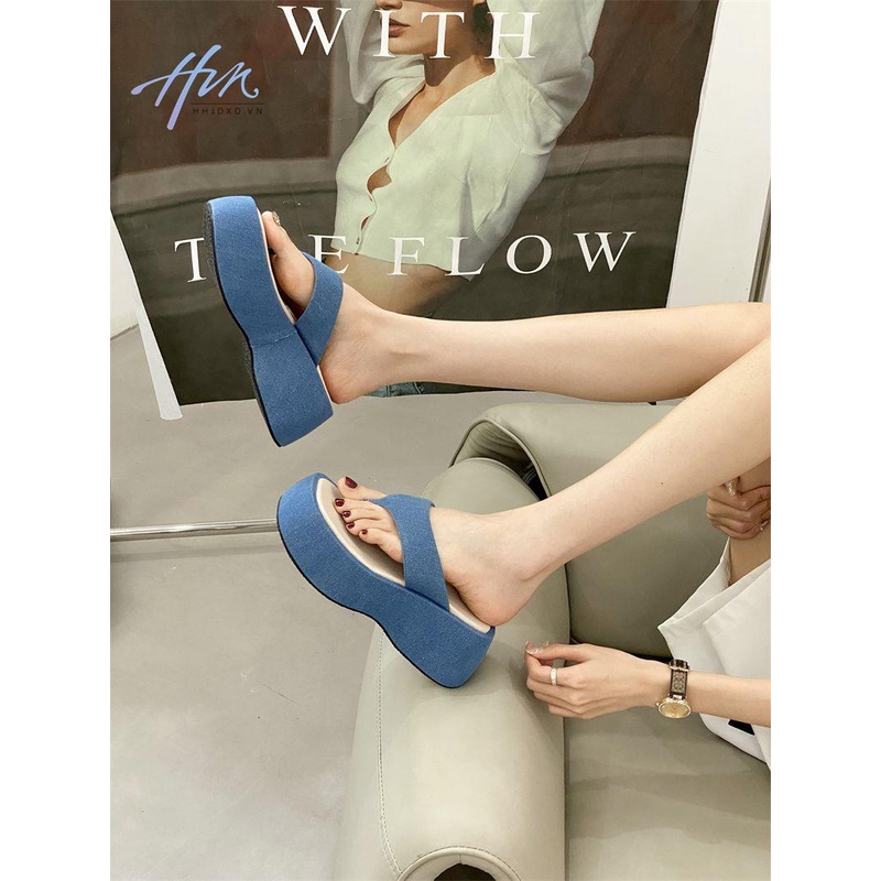 Dép Quai Ngang Đế Dày Mũi Tròn Thời Trang Mùa Hè Mới