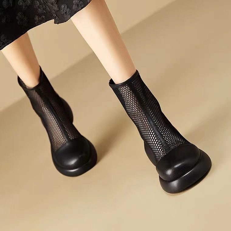 Giày Bốt Martin Da Thật Phối Lưới Đục Lỗ Thoáng Khí Gót Dày Kiểu Retro Cá Tính Cho Nữ