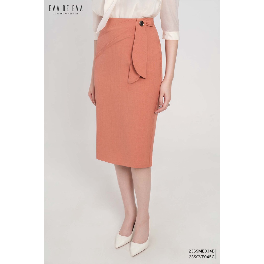 Chân váy bút chì xẻ sau Eva de Eva 23SCVE045C