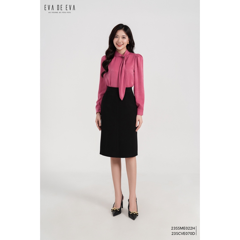 Chân váy đen ngang gối công sở Eva de Eva 23SCVE070D