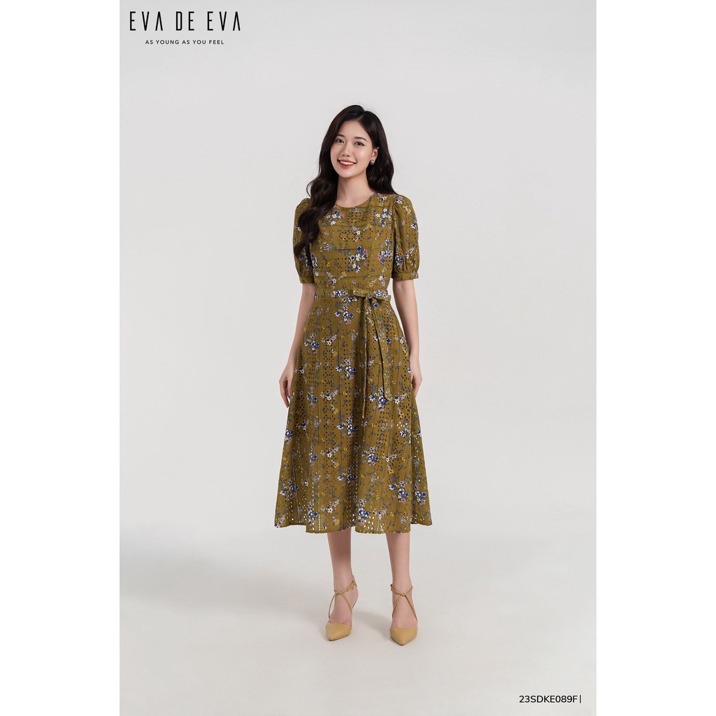 Đầm tay ngắn cổ tròn dáng xòe Eva de Eva 23SDKE089F