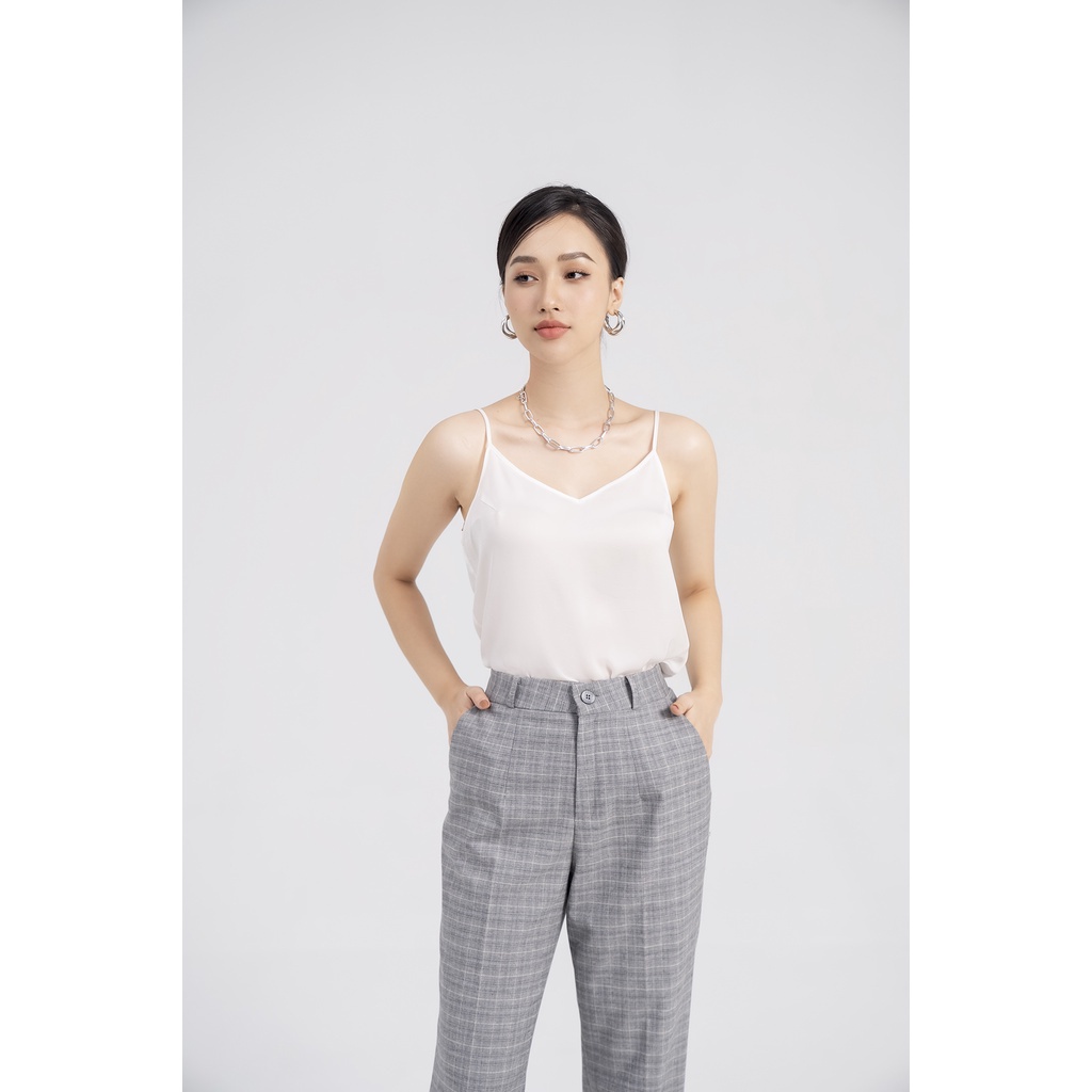Áo hai dây trắng nữ cổ chữ V Eva de Eva 21AAWE012T
