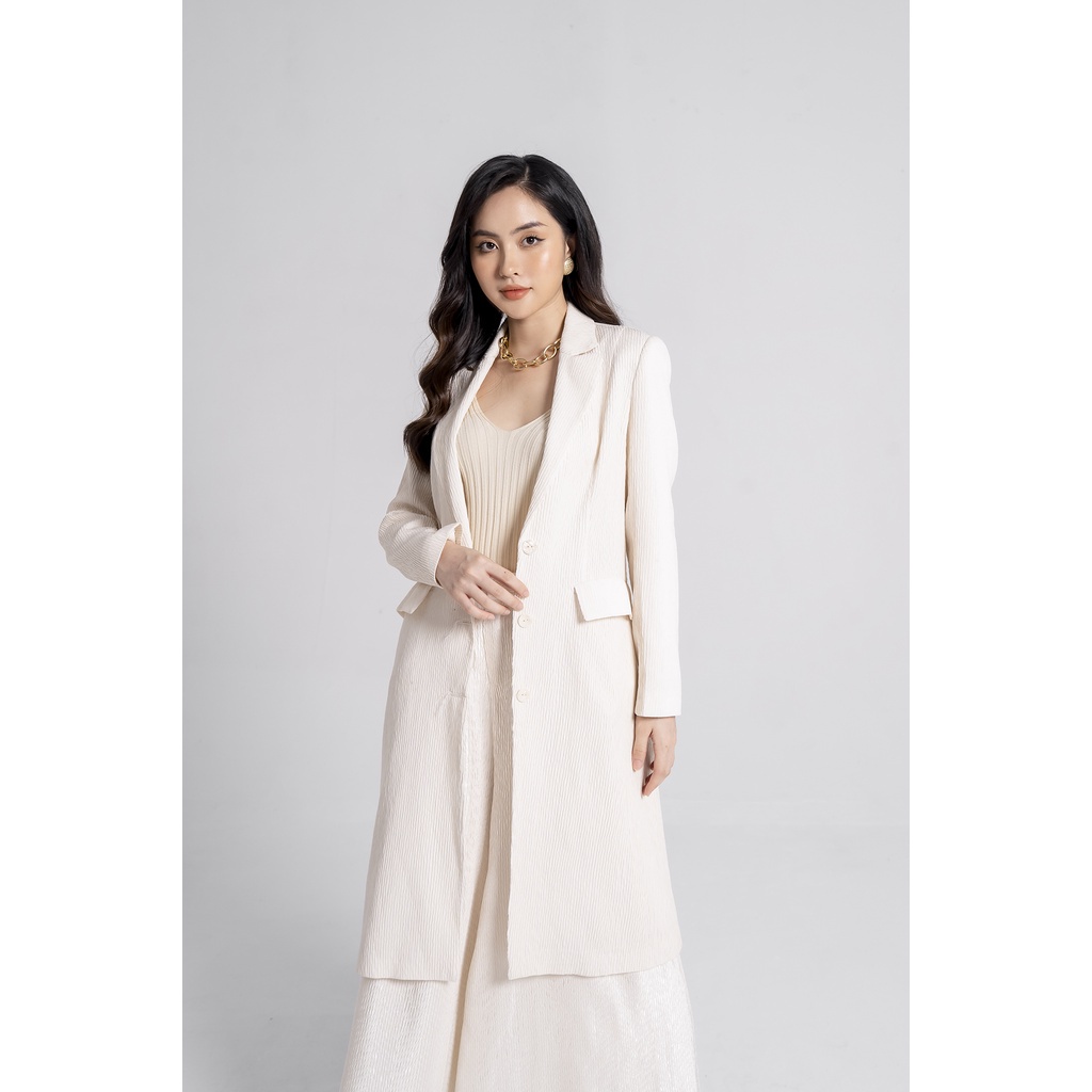 Áo khoác dáng dài ngang gối Eva De Eva 21ACOE005T