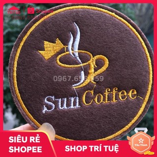 ĐẾ LÓT LY VẢI NỈ THÊU LOGO TẠI HÀ NỘI - CƠ SỞ LÀM MIẾNG LÓT CỐC VẢI NỈ THẤM NƯỚC.